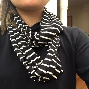 Lightweight Striped Circle Scarf